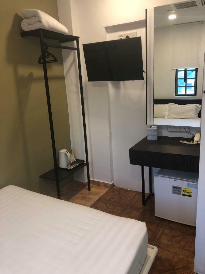 新加坡 鄂梅兹旅馆酒店 外观 照片